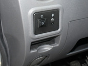 2012款 1.0L 手動標準型 2012款 1.0L 手動標準型
