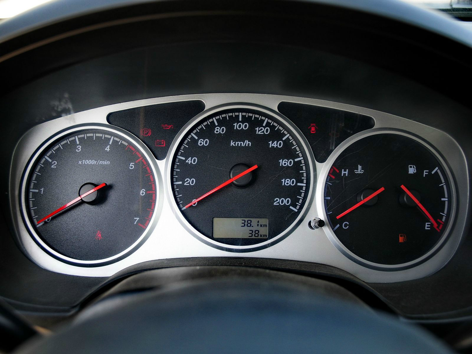 途騰T2內飾高清大圖