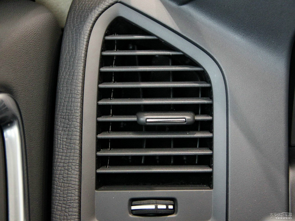 ؐ֠XC60(M(jn))(ni)DƬ