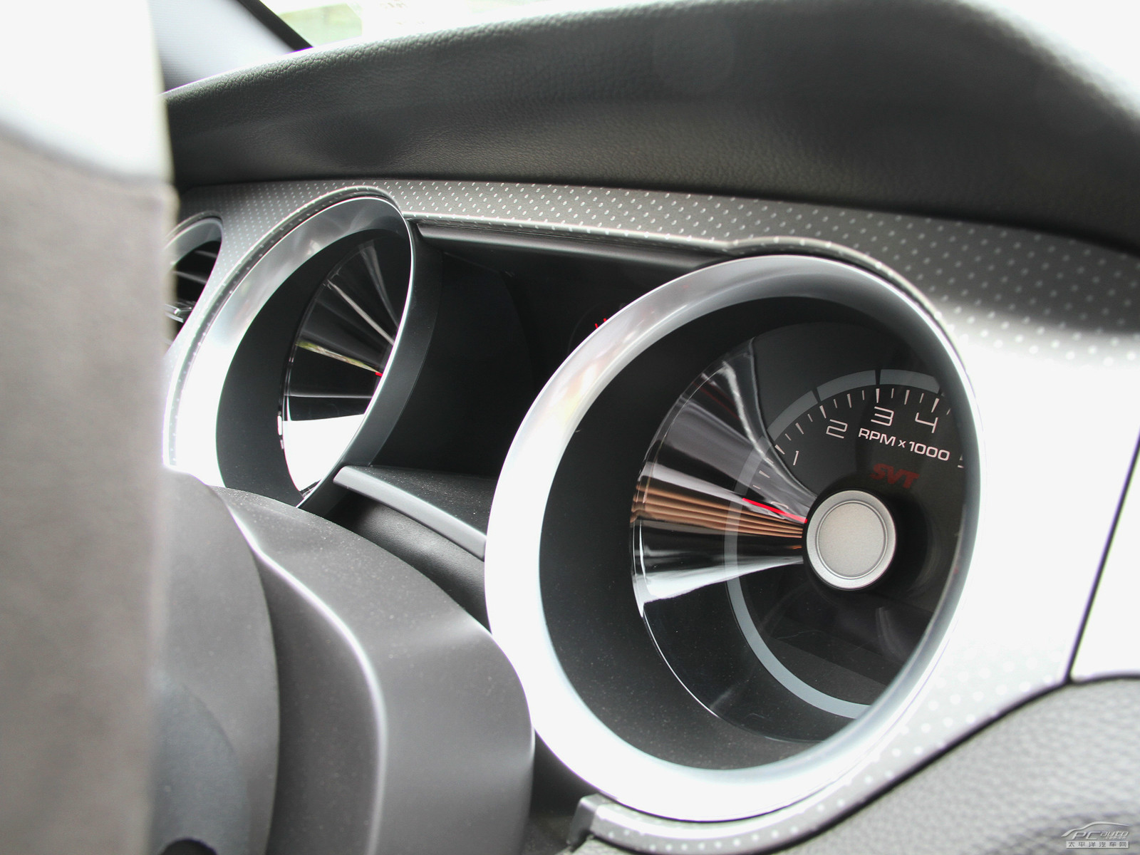 福特Mustang內(nèi)飾高清大圖