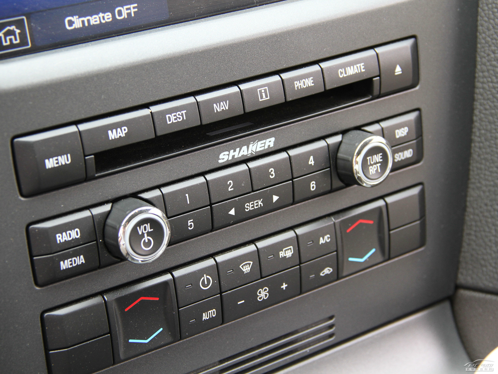 福特Mustang內(nèi)飾高清大圖