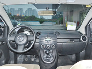 2012款 三廂炫動 1.3L 手動標準版 2012款 三廂炫動 1.3L 手動標準版