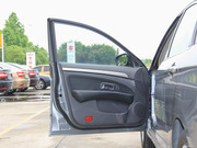 2012款 2.0L CVT 尊貴型