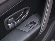 2012款 2.0L CVT 尊貴型