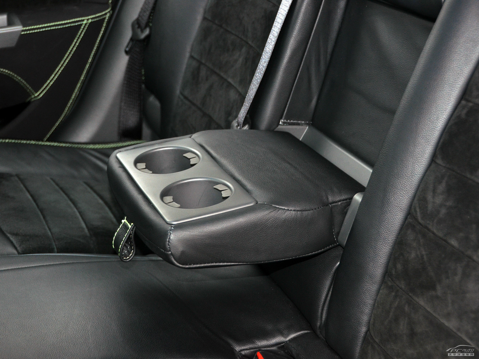 科魯茲內(nèi)飾高清大圖