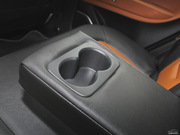 2013款 1.8T 手動(dòng) 兩驅(qū)新銳版 2013款 1.8T 手動(dòng) 兩驅(qū)新銳版