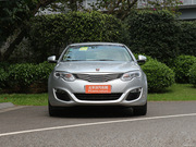 2013款 550D 1.8T AT 品臻版 2013款 550D 1.8T AT 品臻版