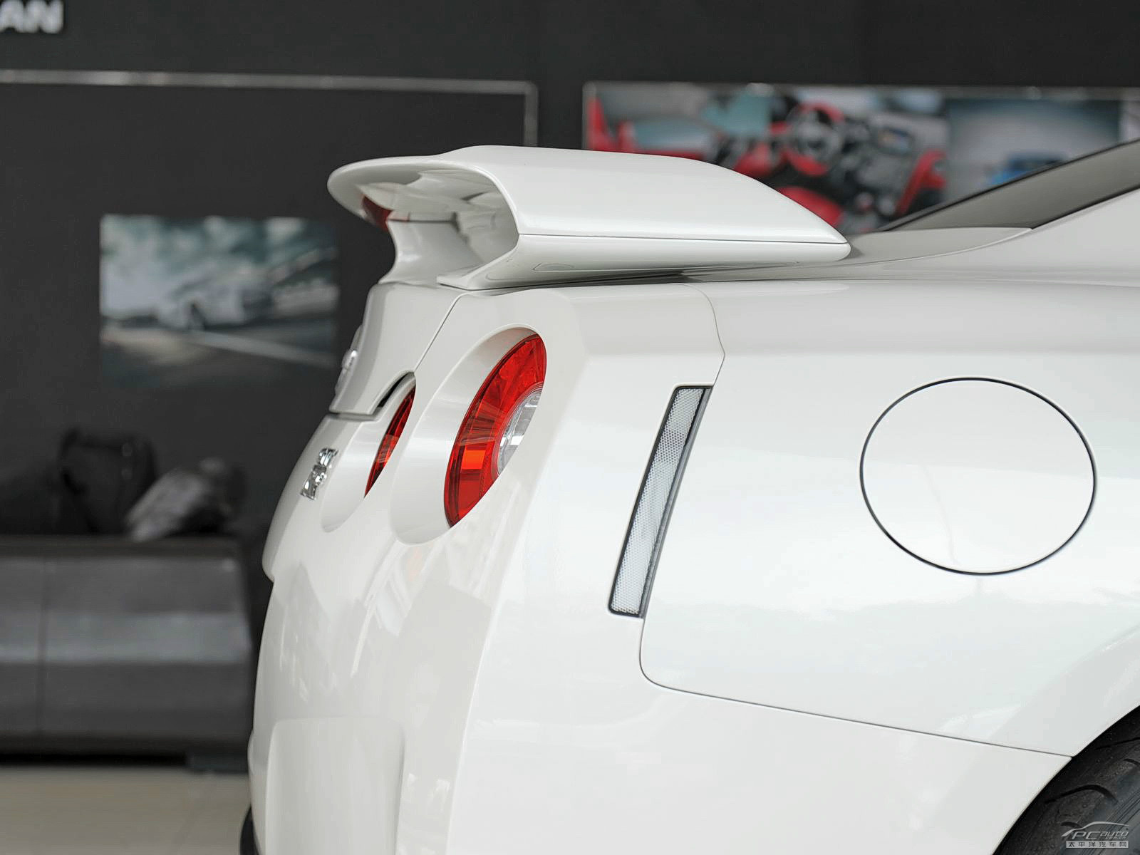 日產(chǎn)GT-R外觀高清大圖