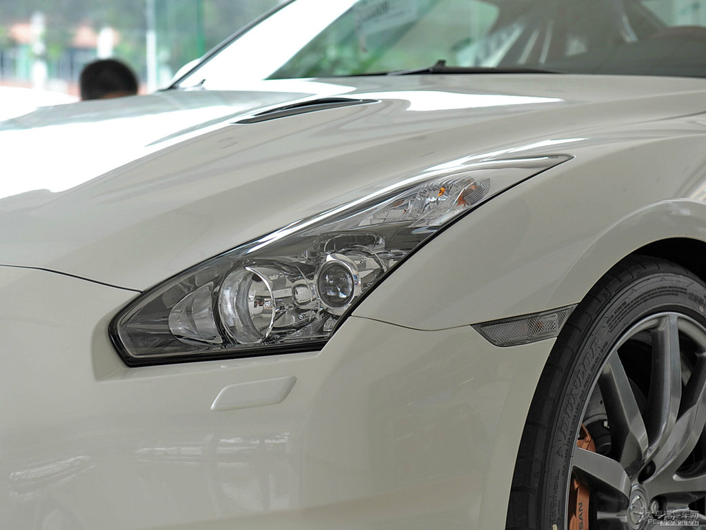 ɫծa(chn)GT-R^DƬ