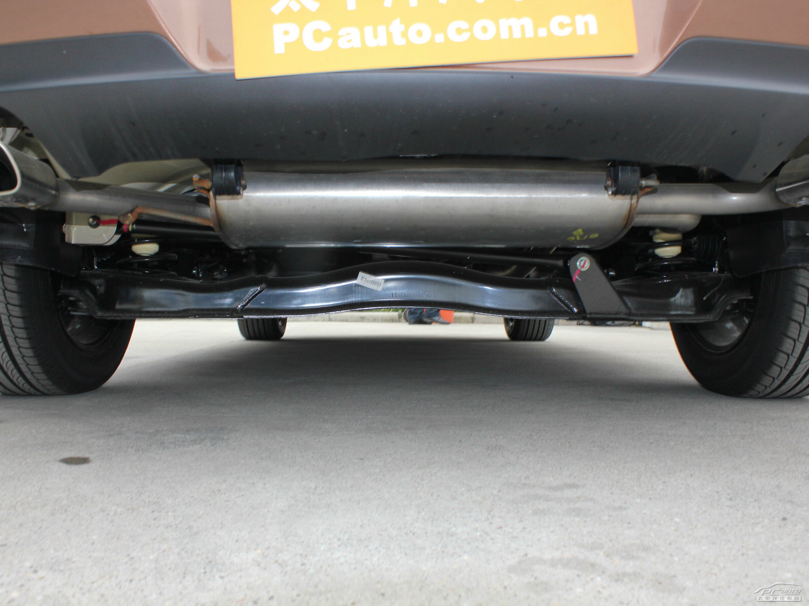 納智捷大7 SUV細節(jié)高清大圖