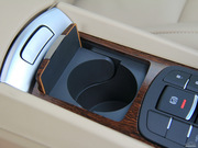 2013款 550S 1.8L 手動啟逸版 2013款 550S 1.8L 手動啟逸版