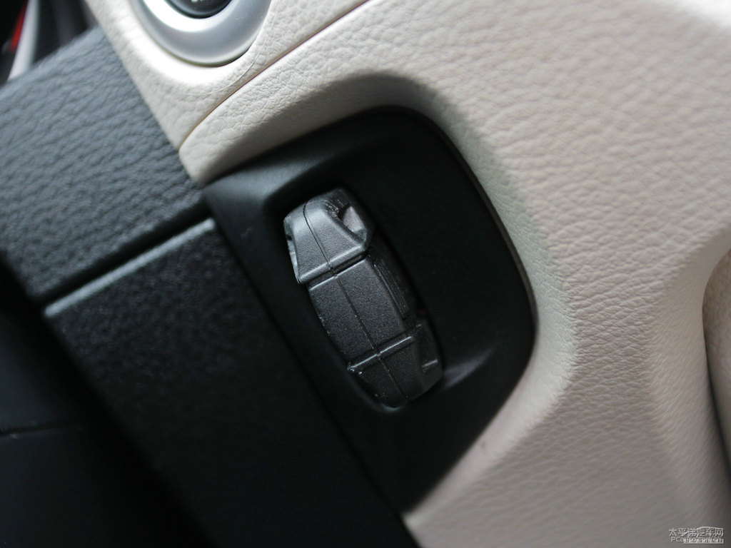 ͂ȌRX1п؃(ni)DƬ