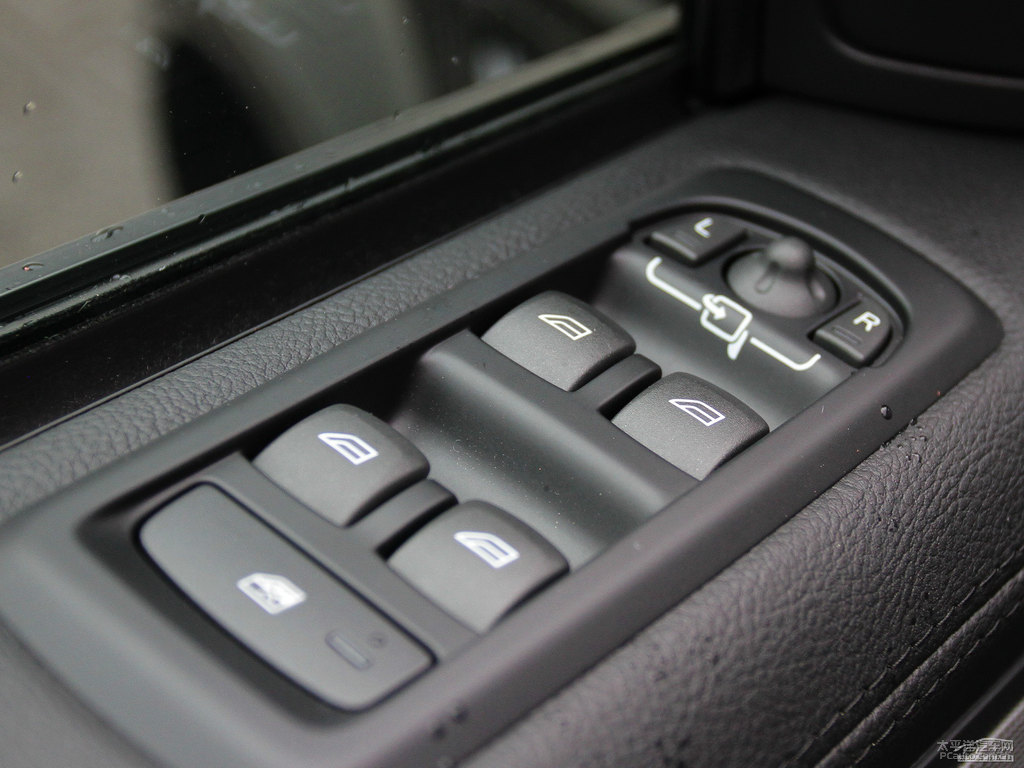 \(yn)(dng)(ni)DƬ