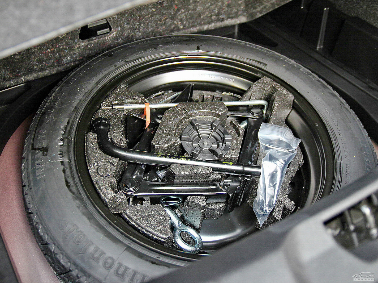 沃爾沃V40細(xì)節(jié)高清大圖