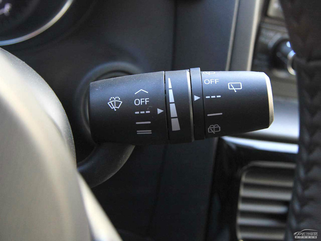 yR_(d)CX-5()п؃(ni)DƬ