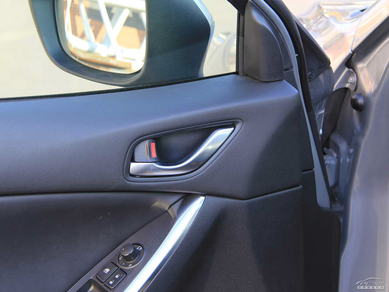 馬自達(dá)CX-5(海外)內(nèi)飾高清大圖