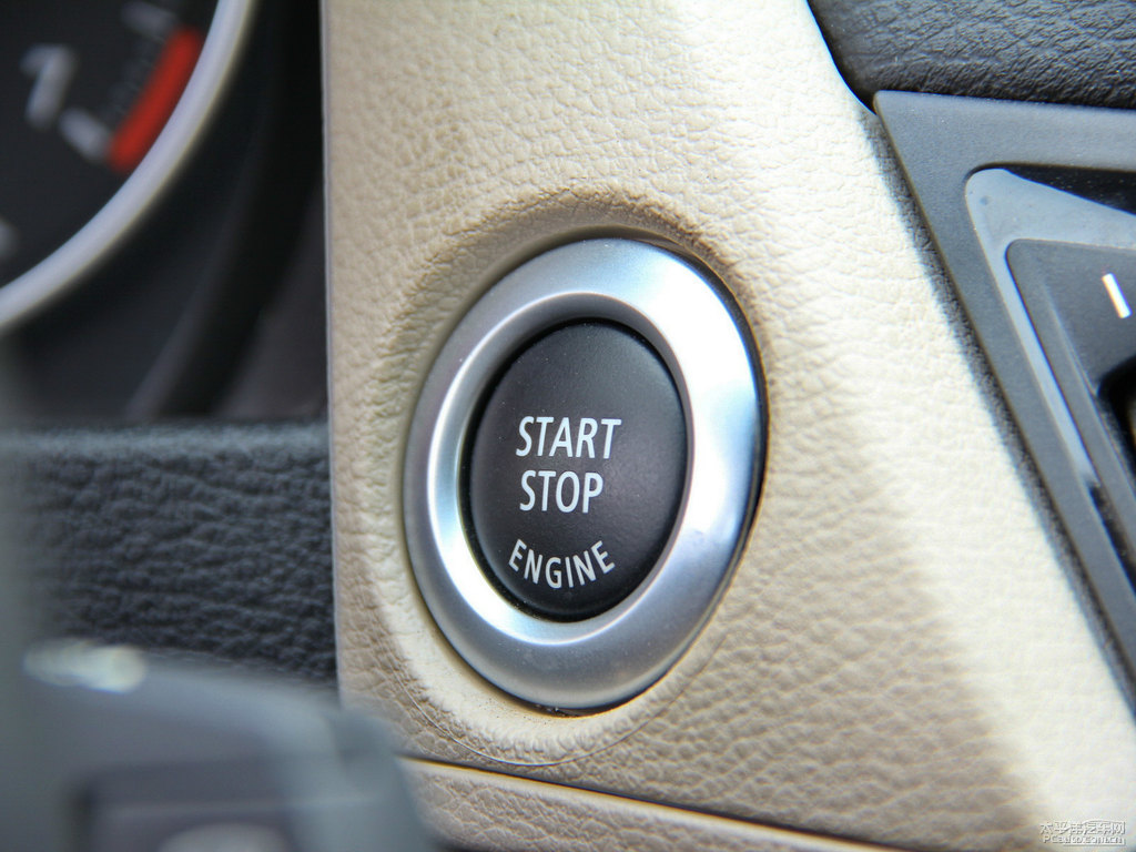 ͂ȌRX1п؃(ni)DƬ