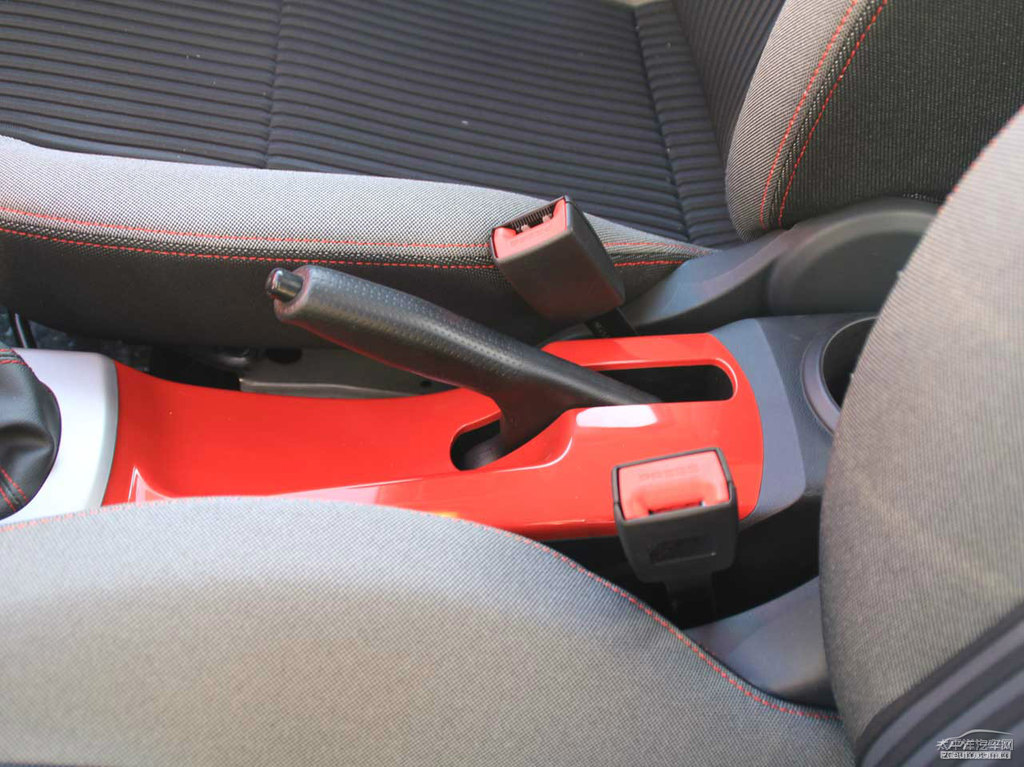 ŹƼtWп؃(ni)DƬ