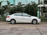 2013款 2.0L 時尚版 2013款 2.0L 時尚版