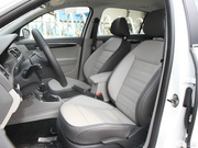 2013款 1.6L 自動(dòng)豪華版 2013款 1.6L 自動(dòng)豪華版