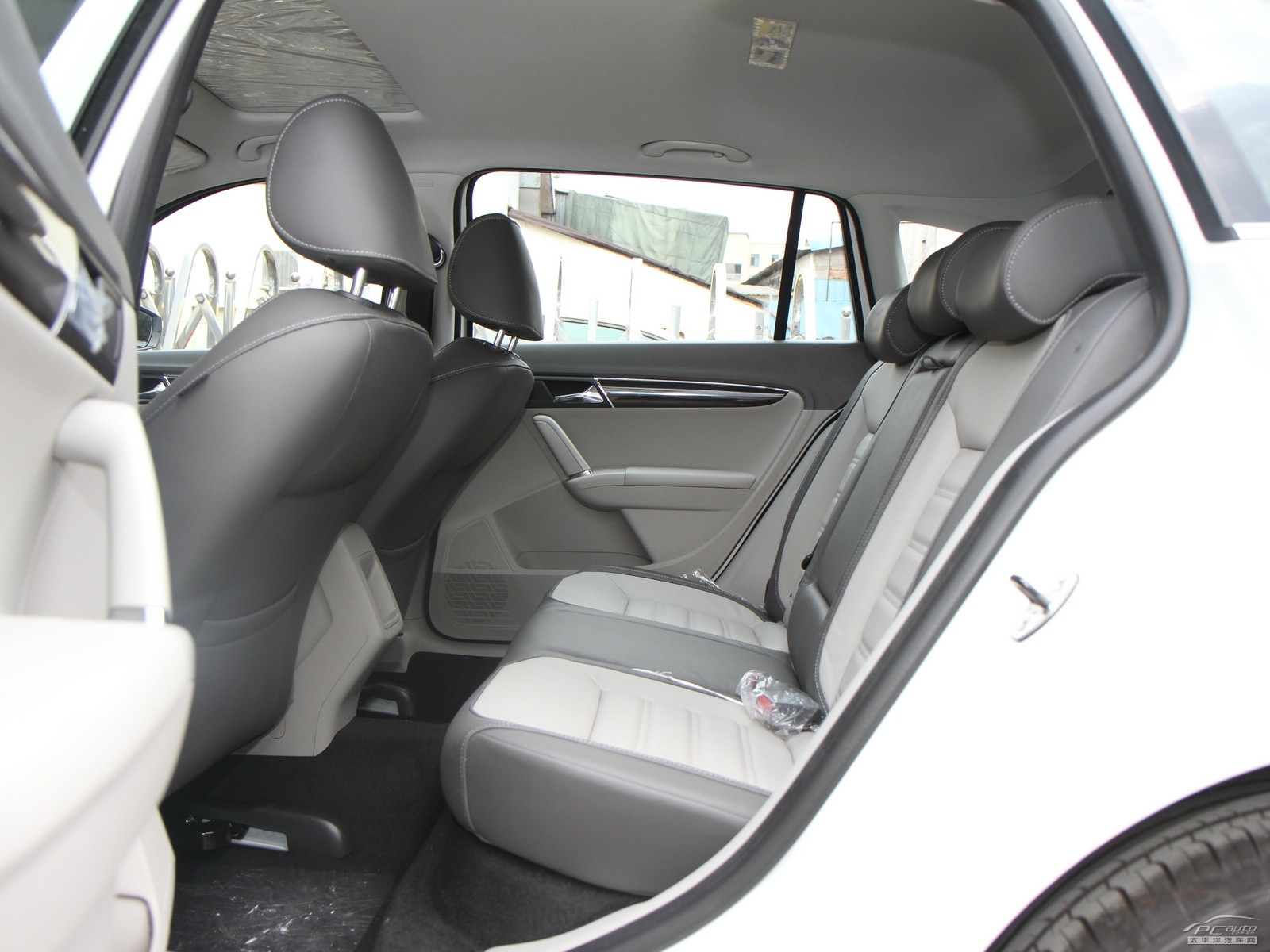 朗逸兩廂空間高清大圖