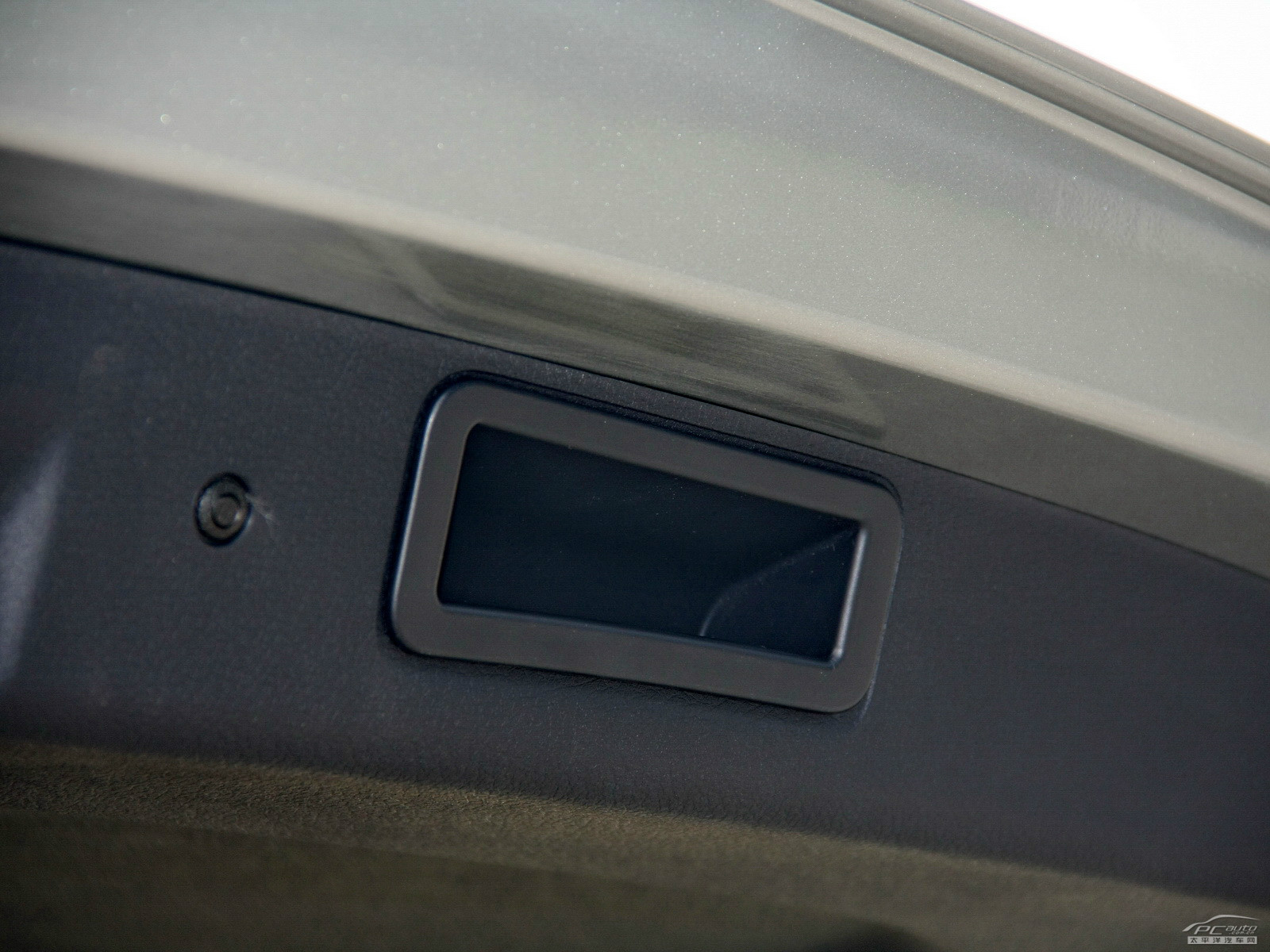 納智捷大7 MPV空間高清大圖