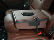 2013款 1.8TSI 自動四驅(qū)豪華版 2013款 1.8TSI 自動四驅(qū)豪華版