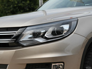 2013款 1.8TSI 自動四驅(qū)豪華版 2013款 1.8TSI 自動四驅(qū)豪華版