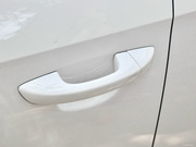 2013款 1.6L 自動(dòng)豪華版 2013款 1.6L 自動(dòng)豪華版