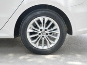 2013款 1.6L 自動(dòng)豪華版 2013款 1.6L 自動(dòng)豪華版