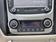 2013款 三廂 1.8L CVT尊貴型 2013款 三廂 1.8L CVT尊貴型