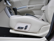 2013款 三廂 1.8L CVT尊貴型 2013款 三廂 1.8L CVT尊貴型