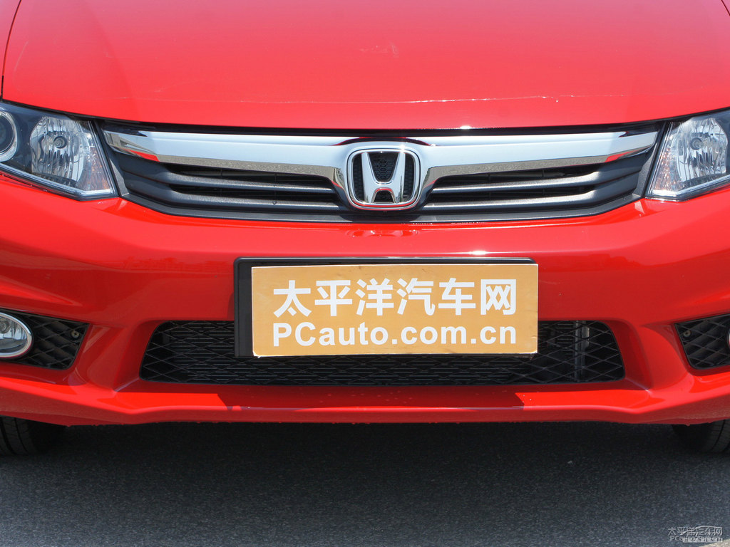 拉力紅思域車頭外觀圖片