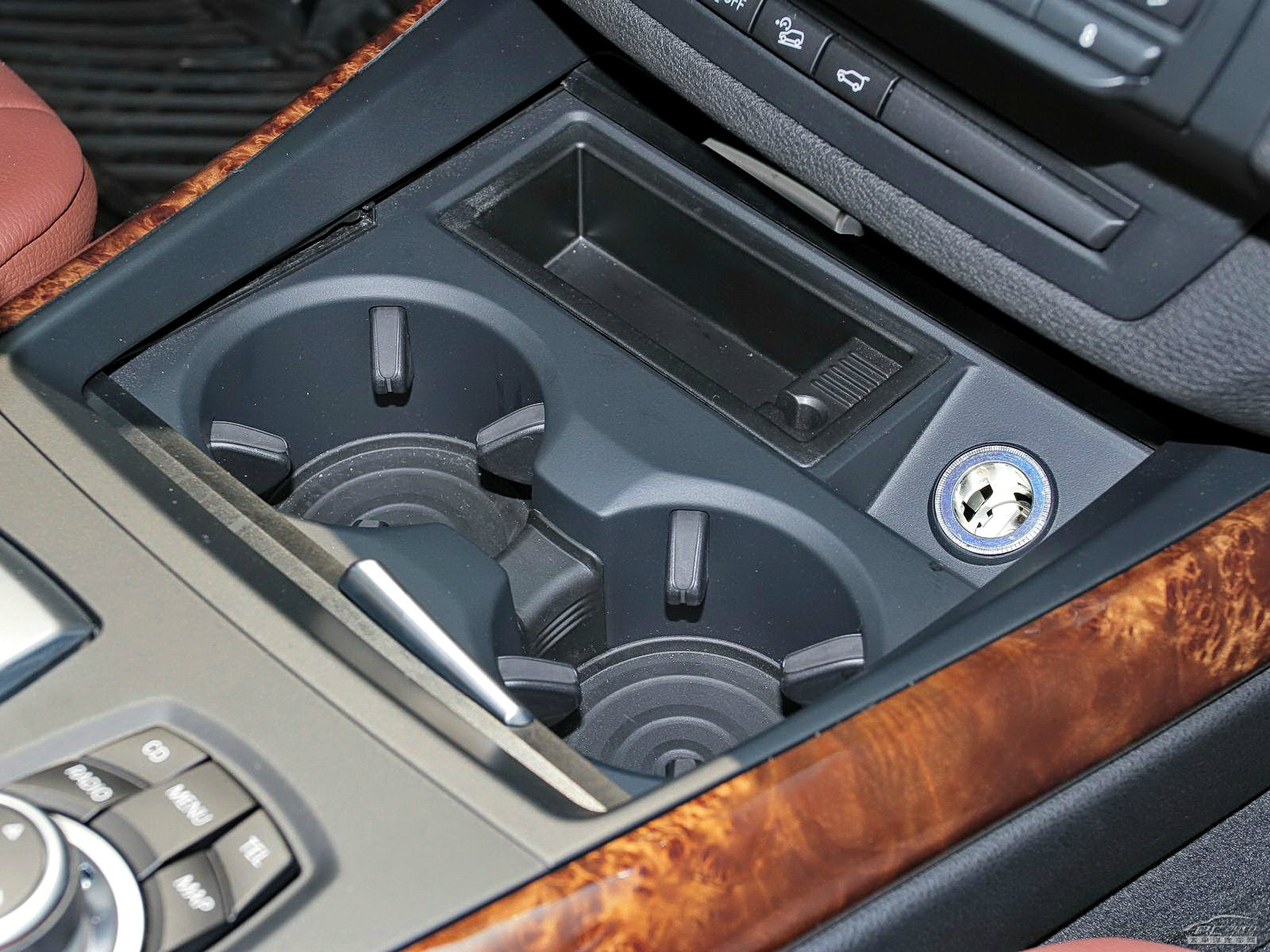 寶馬X5(進(jìn)口)空間高清大圖