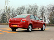 2013款 1.5L MT 精英型 2013款 1.5L MT 精英型