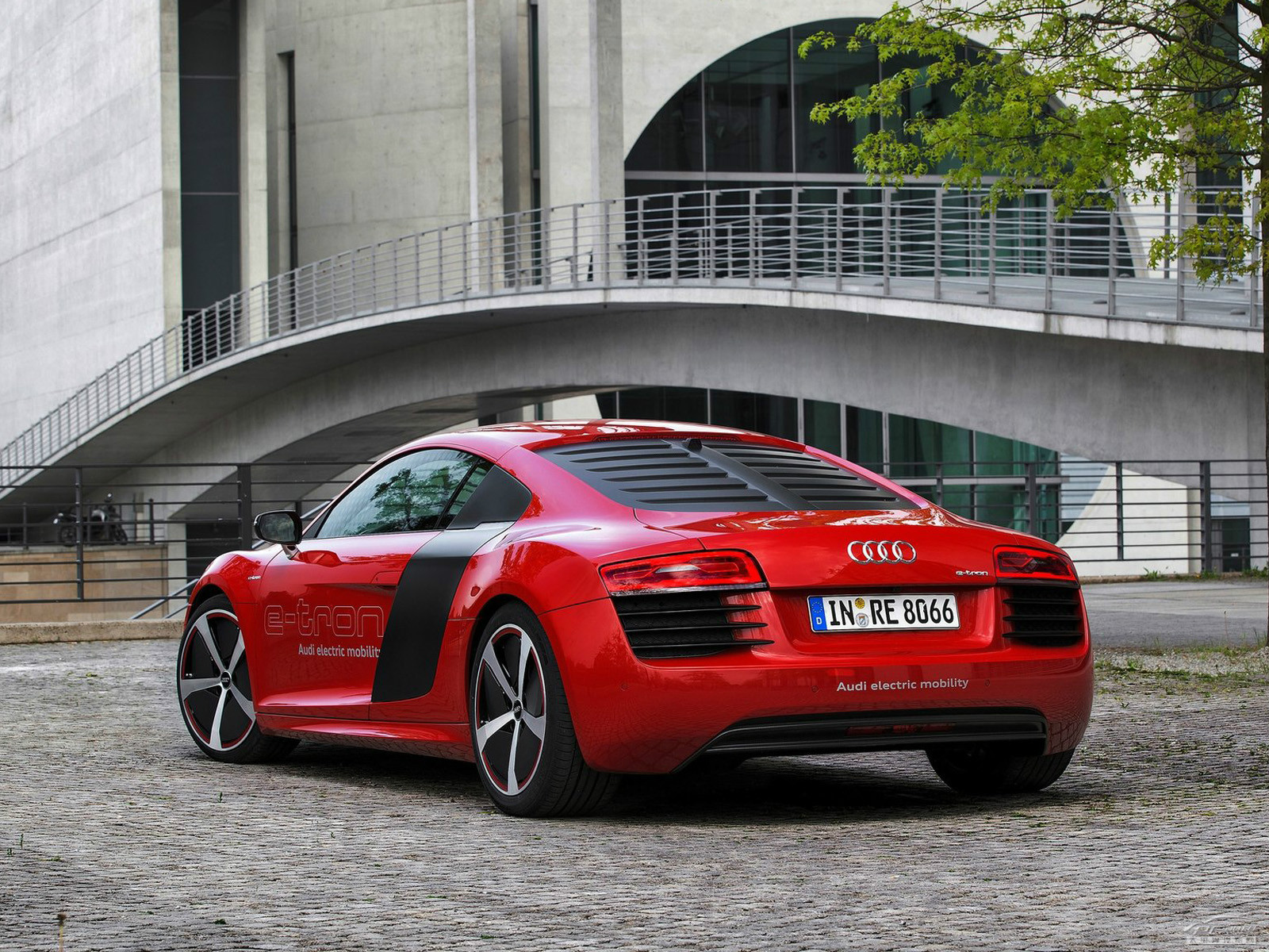 奧迪R8外觀高清大圖