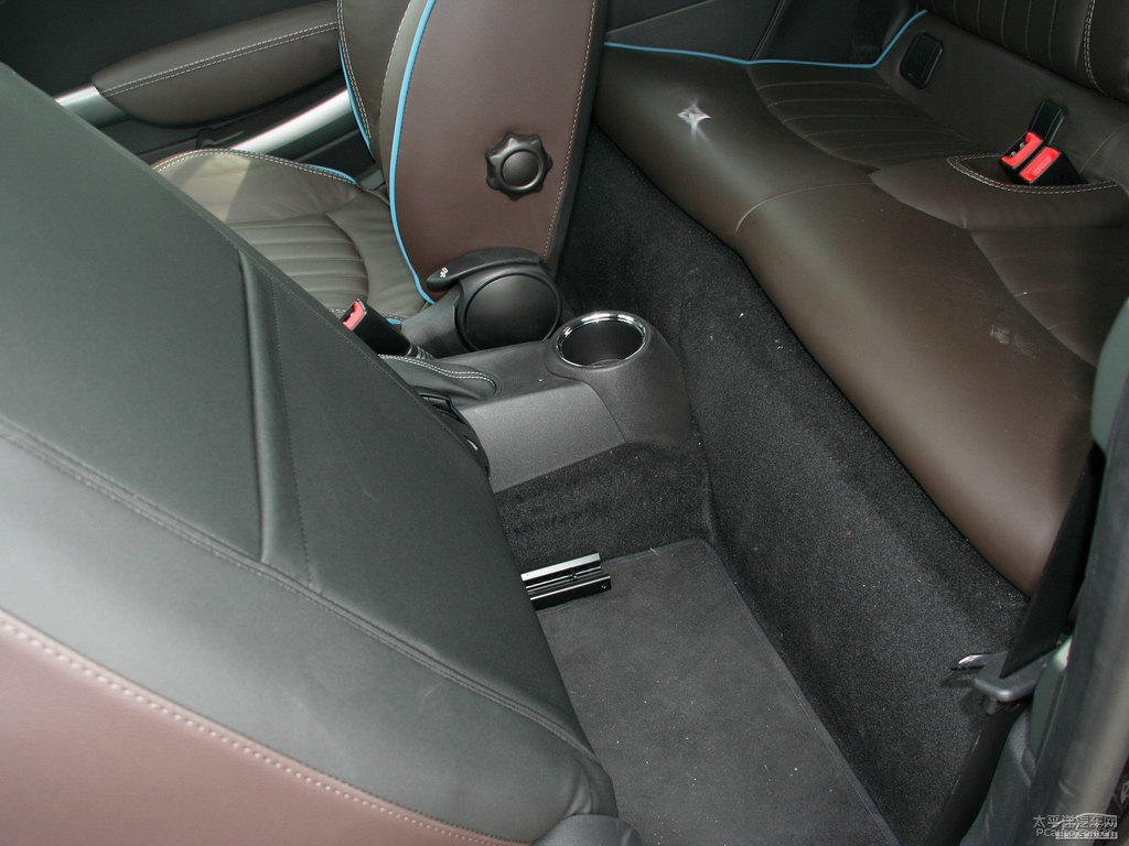 ɿɫMINI CABRIO{˿ggDƬ