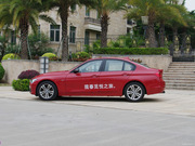 2013款 328i 運(yùn)動(dòng)設(shè)計(jì)套裝 2013款 328i 運(yùn)動(dòng)設(shè)計(jì)套裝