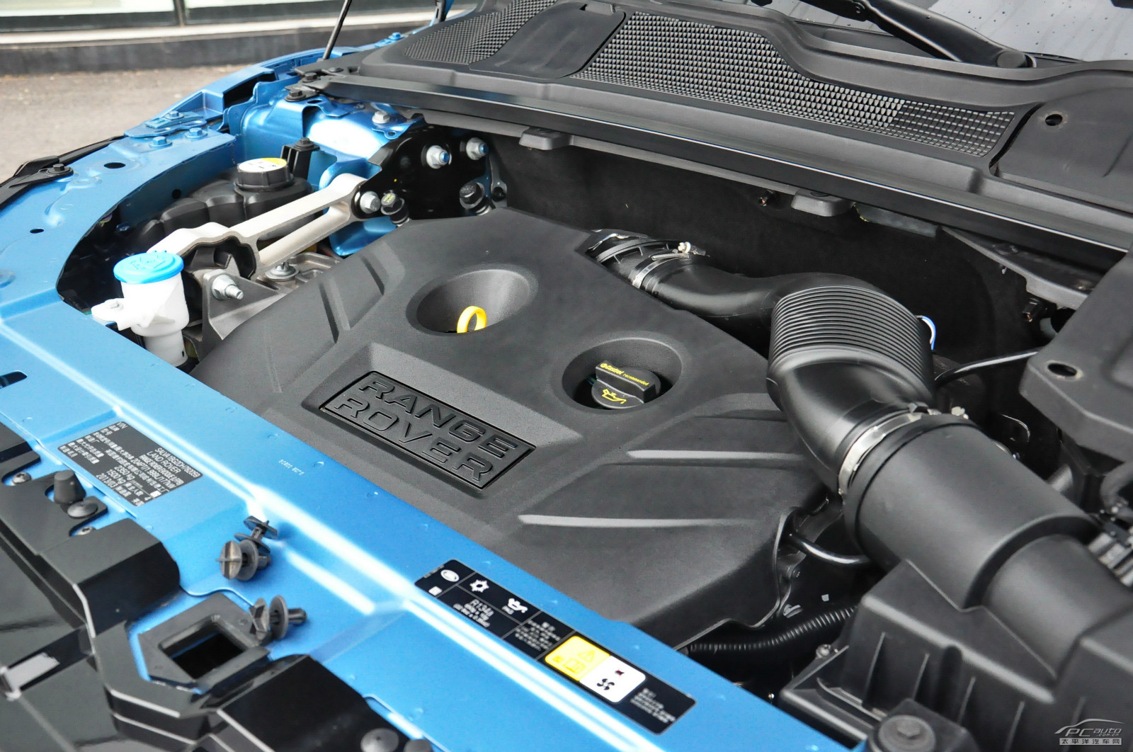 攬勝極光(進(jìn)口)細(xì)節(jié)高清大圖