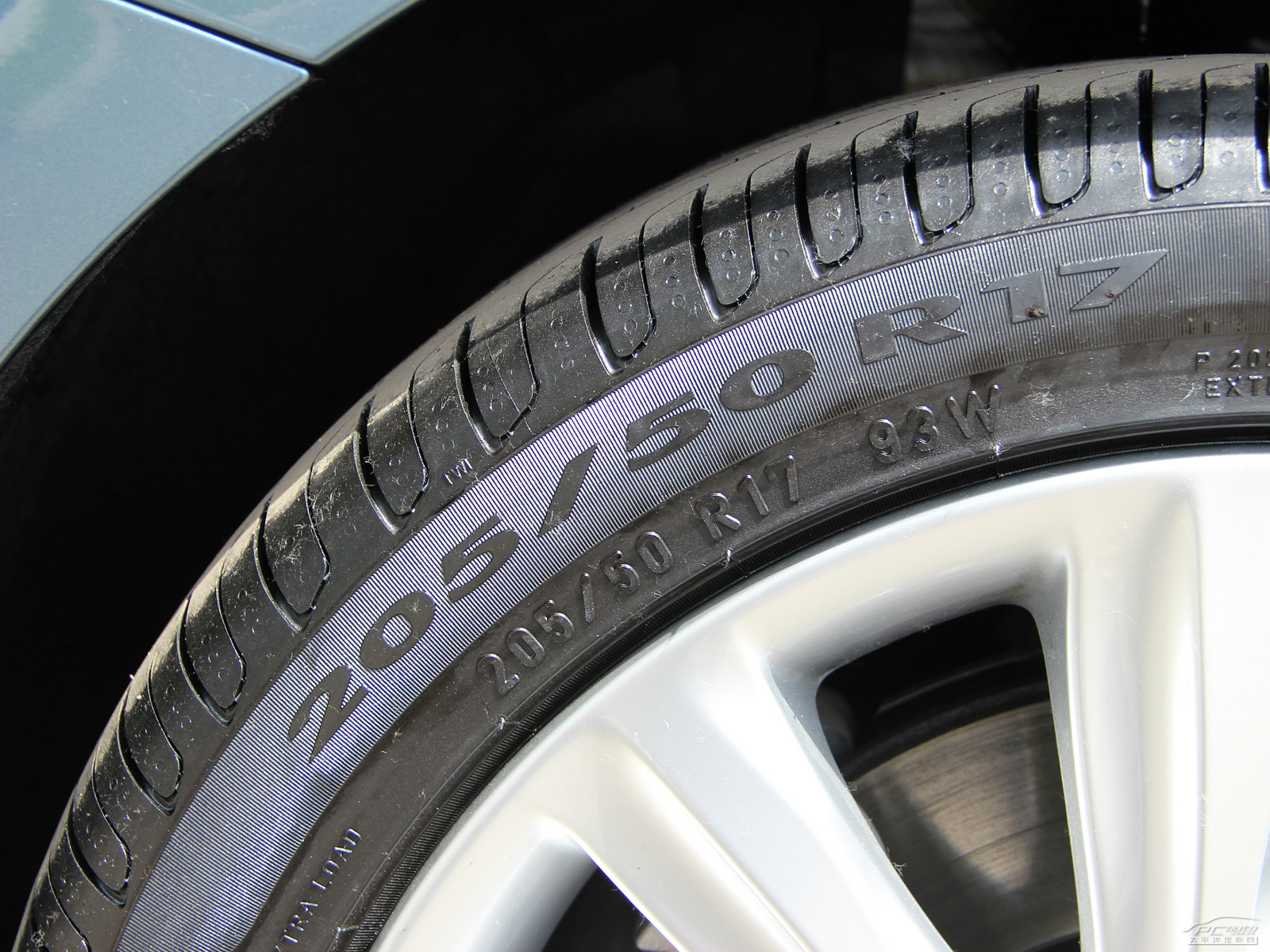 沃爾沃V40細(xì)節(jié)高清大圖