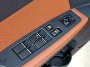 2013款 1.5L CVT 女性版 精英型 2013款 1.5L CVT 女性版 精英型
