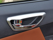 2013款 1.5L CVT 女性版 精英型 2013款 1.5L CVT 女性版 精英型