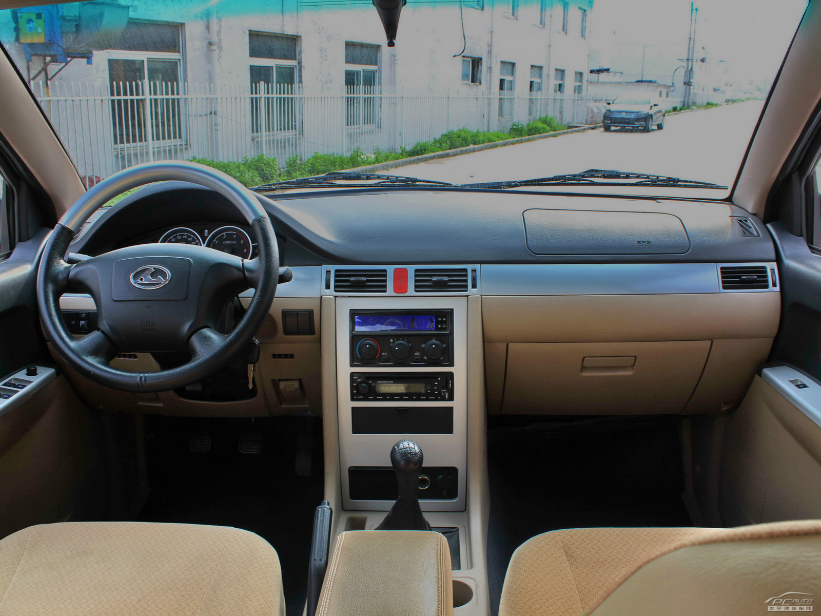 獵豹CT5內(nèi)飾高清大圖