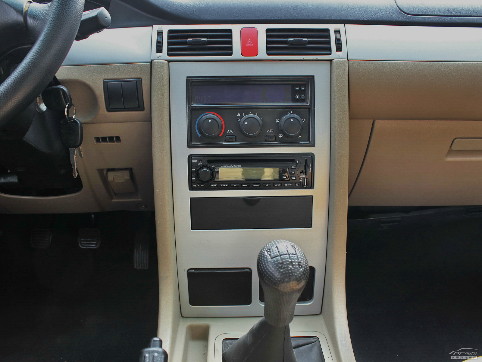 獵豹CT5內(nèi)飾高清大圖