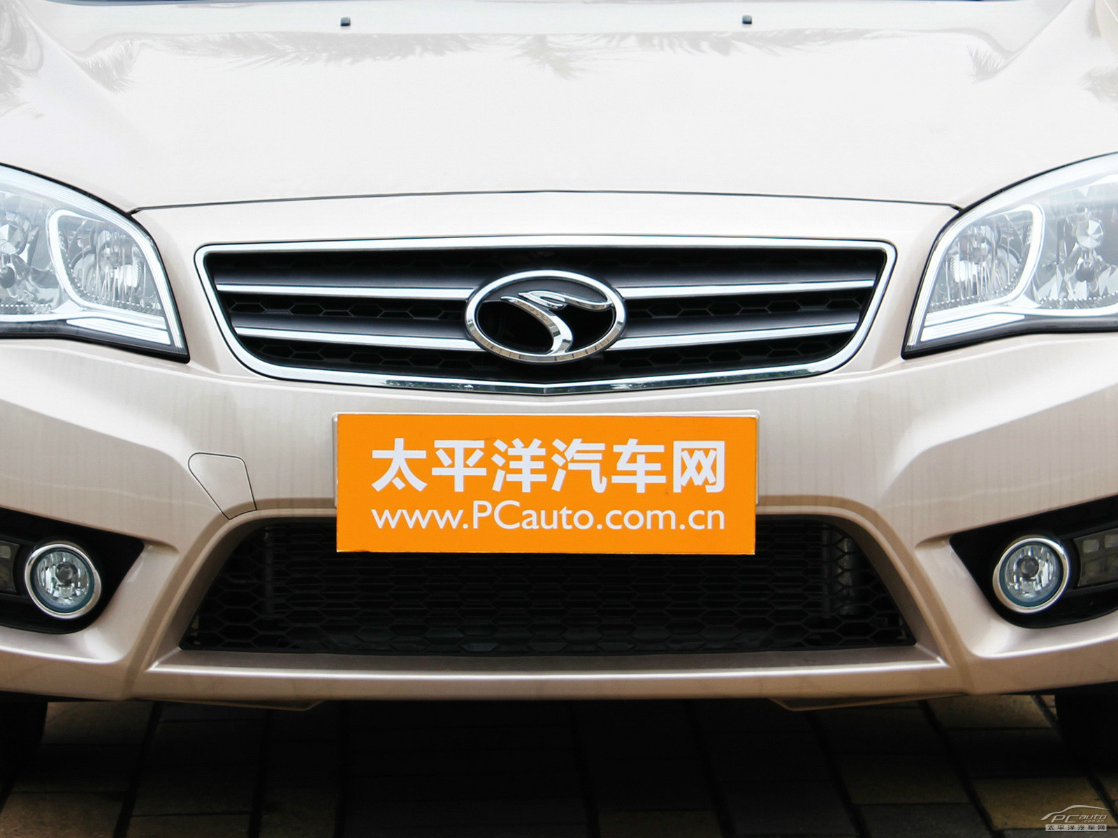 V6菱仕外觀高清大圖