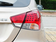 2013款 1.5L 手動(dòng) 豪華版 2013款 1.5L 手動(dòng) 豪華版