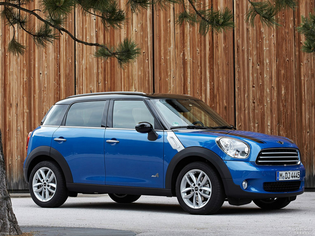 {(ln)ɫMINI COUNTRYMAN܇^^DƬ