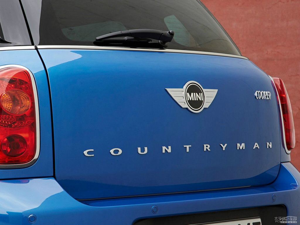 {(ln)ɫMINI COUNTRYMAN܇(ch)β^DƬ