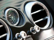 2014款 4.0T V8 尊貴版 2014款 4.0T V8 尊貴版