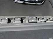 2012款 2.0L 自動(dòng)兩驅(qū)版NAVI